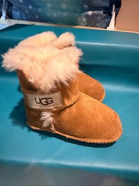 UGG Chestnut Suede Infant Shearling Booties with Cream Cuff
